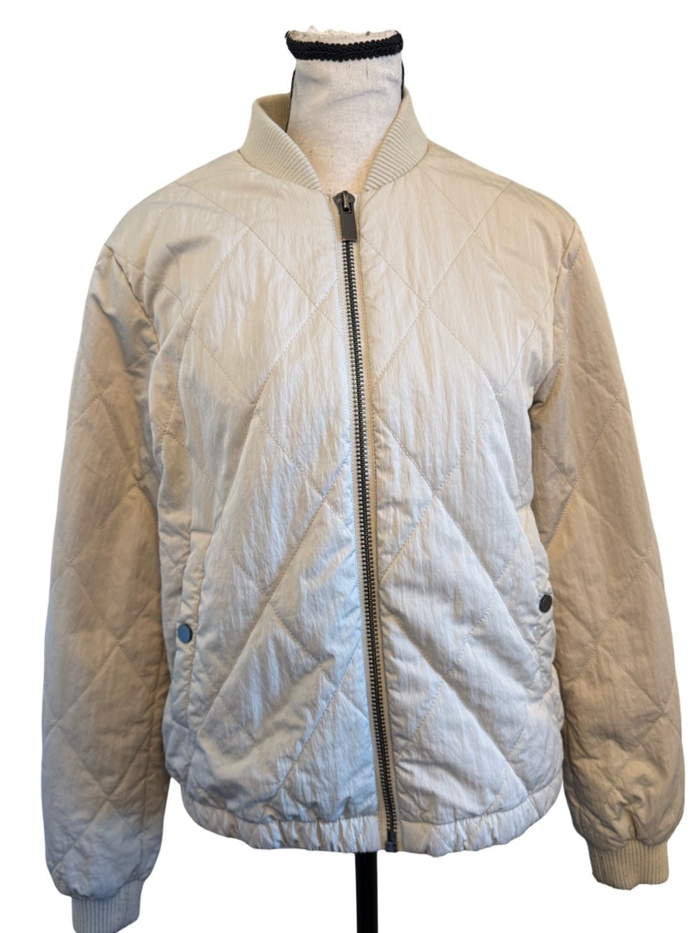 Nine West Quilted Bomber Jacket Women’s Small White Zip Front Ribbed Collar